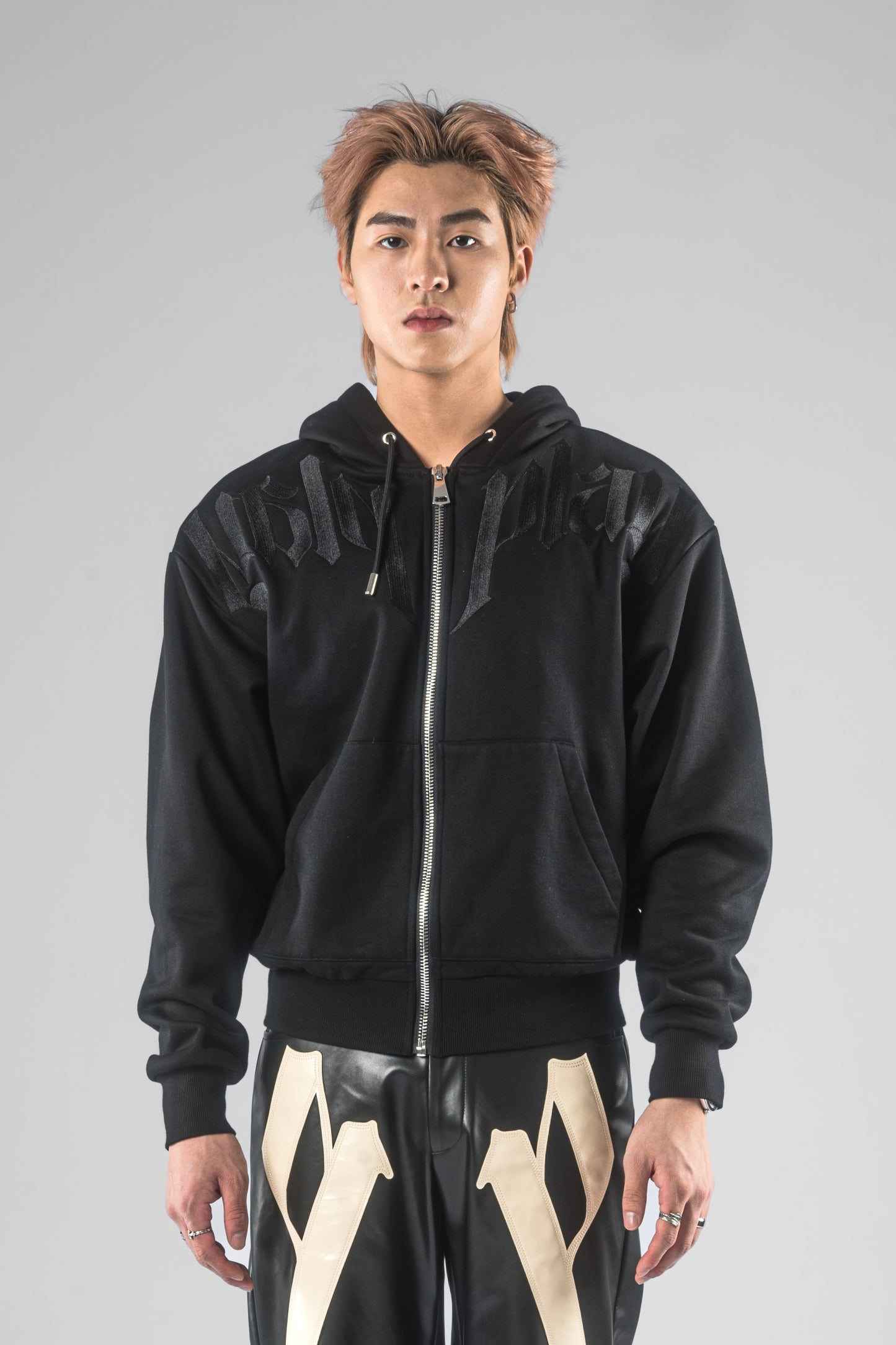 PINNACLE HOODIE (Black)