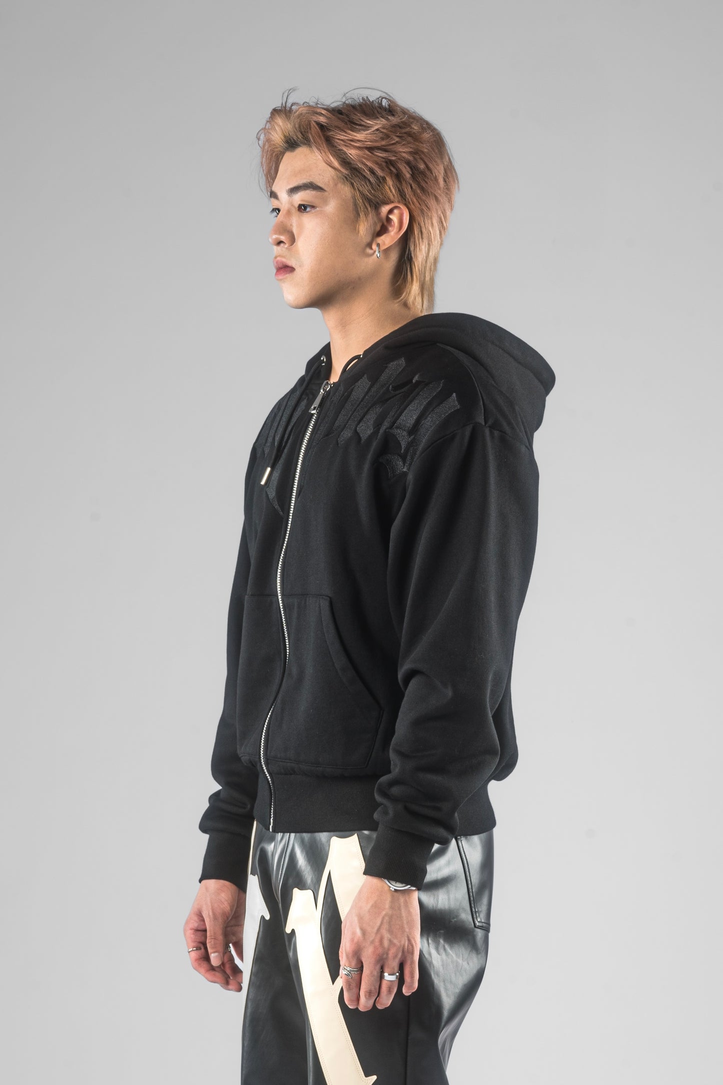 PINNACLE HOODIE (Black)