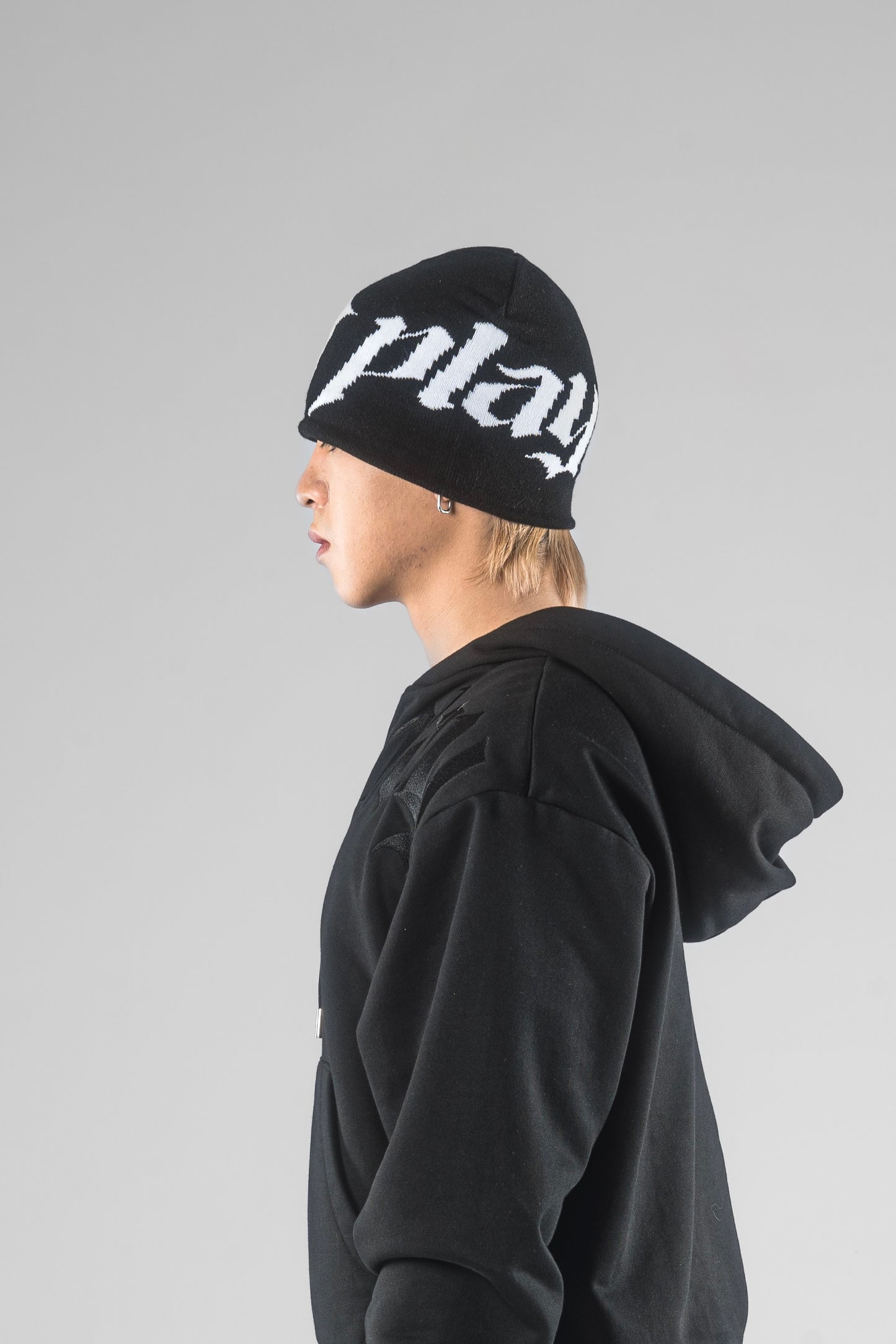 TWILIGHT SKULLCAP (White/Black)