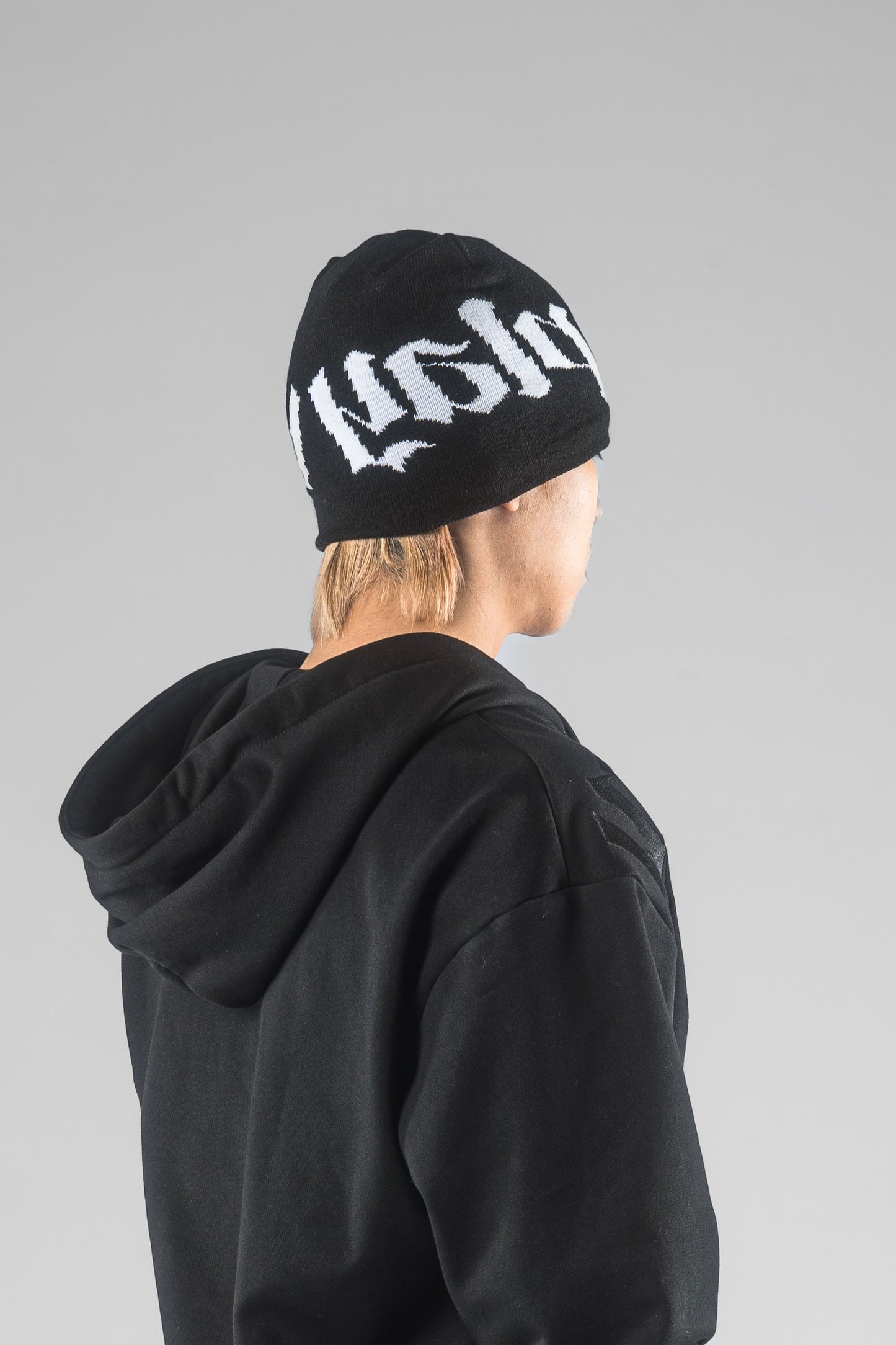 TWILIGHT SKULLCAP (White/Black)