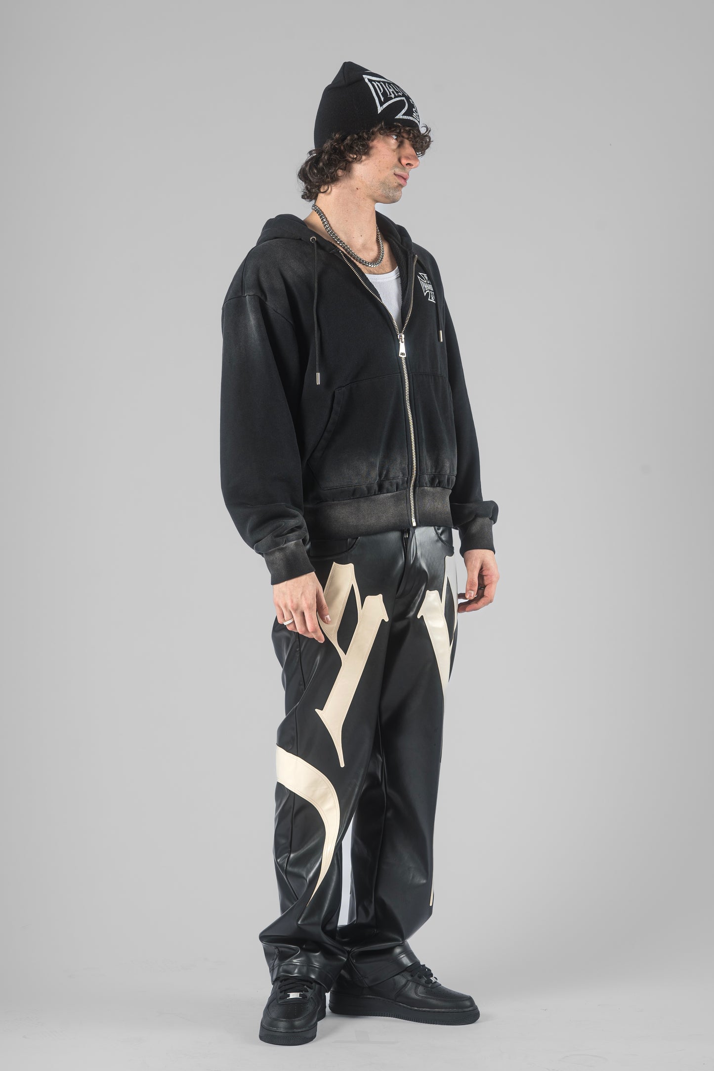 STUDIO WORKS HOODIE